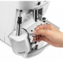 Superautomatic Coffee Maker DeLonghi Magnifica S 1450 W White