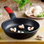 Non-stick frying pan BRA A411222 Ø 22 cm Black Red Stainless steel Aluminium