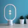 Lampe d'Équilibre avec Interrupteur Magnétique Magilum InnovaGoods Blanc ABS (Reconditionné C)